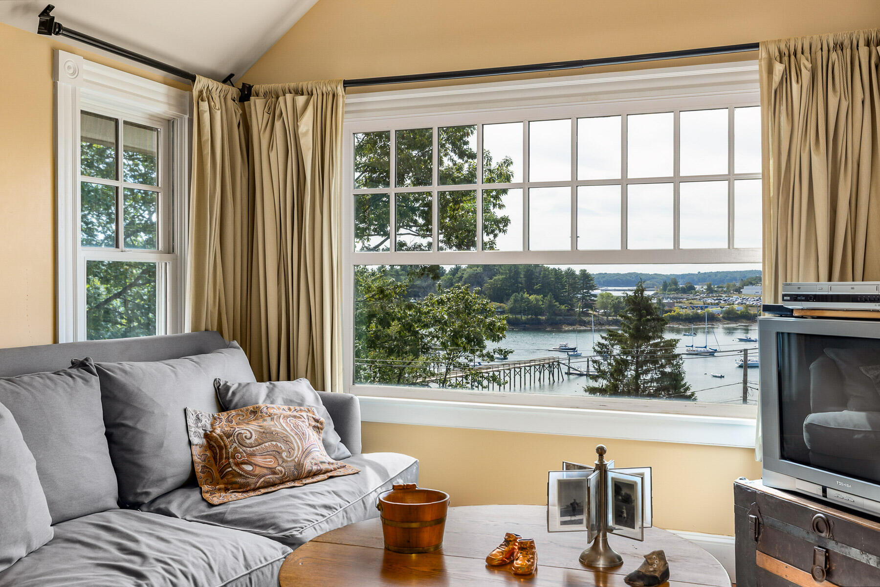 205 Whipple Road Kittery, ME 03904 - Photo 39 of 58 3rd floor primary Suite