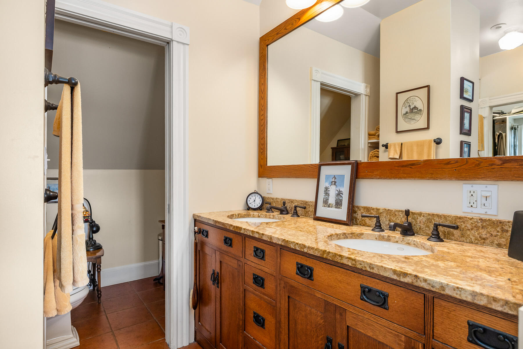 205 Whipple Road Kittery, ME 03904 - Photo 41 of 58 3rd floor primary bathroom