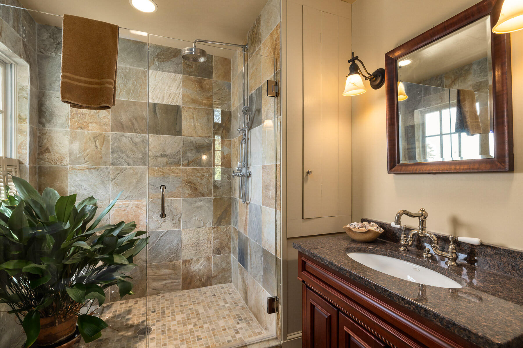 205 Whipple Road Kittery, ME 03904 - Photo 51 of 58 2nd floor Great room Bathroom