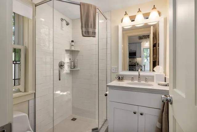 $1,750,000 | 205 Whipple Road, Kittery, ME 03904