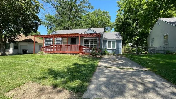 $165,000 | 1408 West 28th Street South, Independence, MO 64052