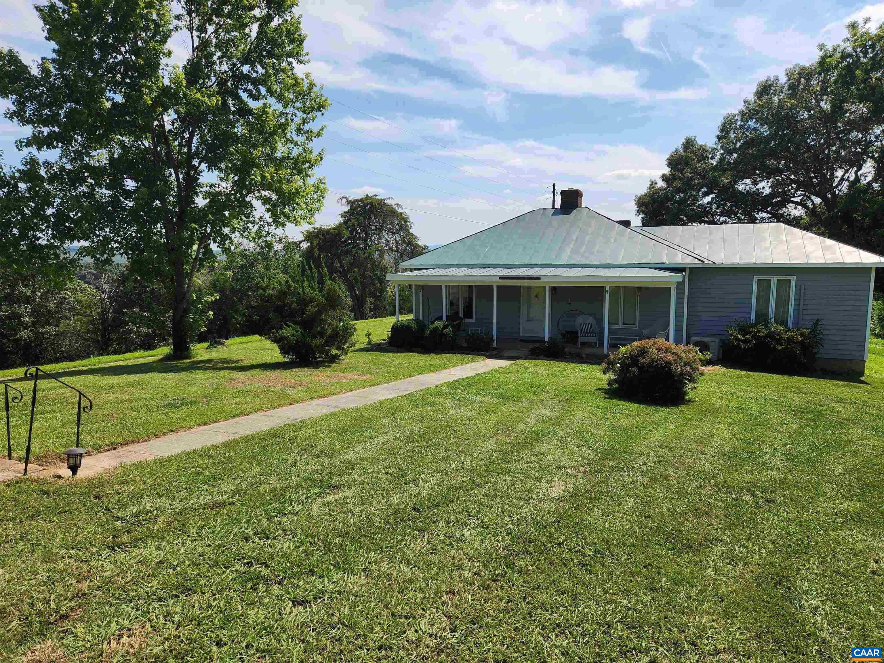 1829 Cabell Road Wingina, VA 24599 - Photo 1 of 16