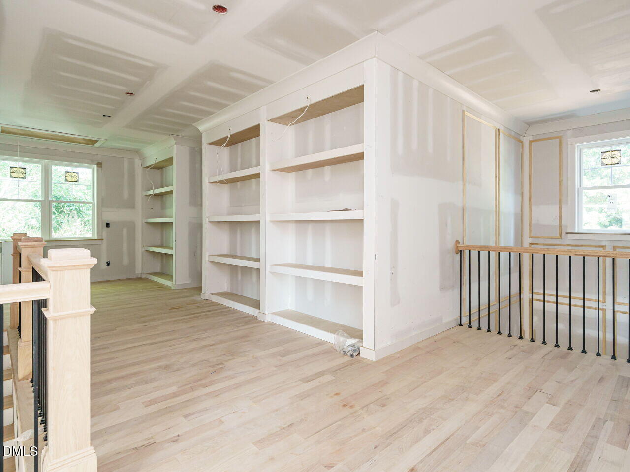 204 East Whitaker Mill Road Raleigh, NC 27608 - Photo 25 of 38 025-1280x960-loft