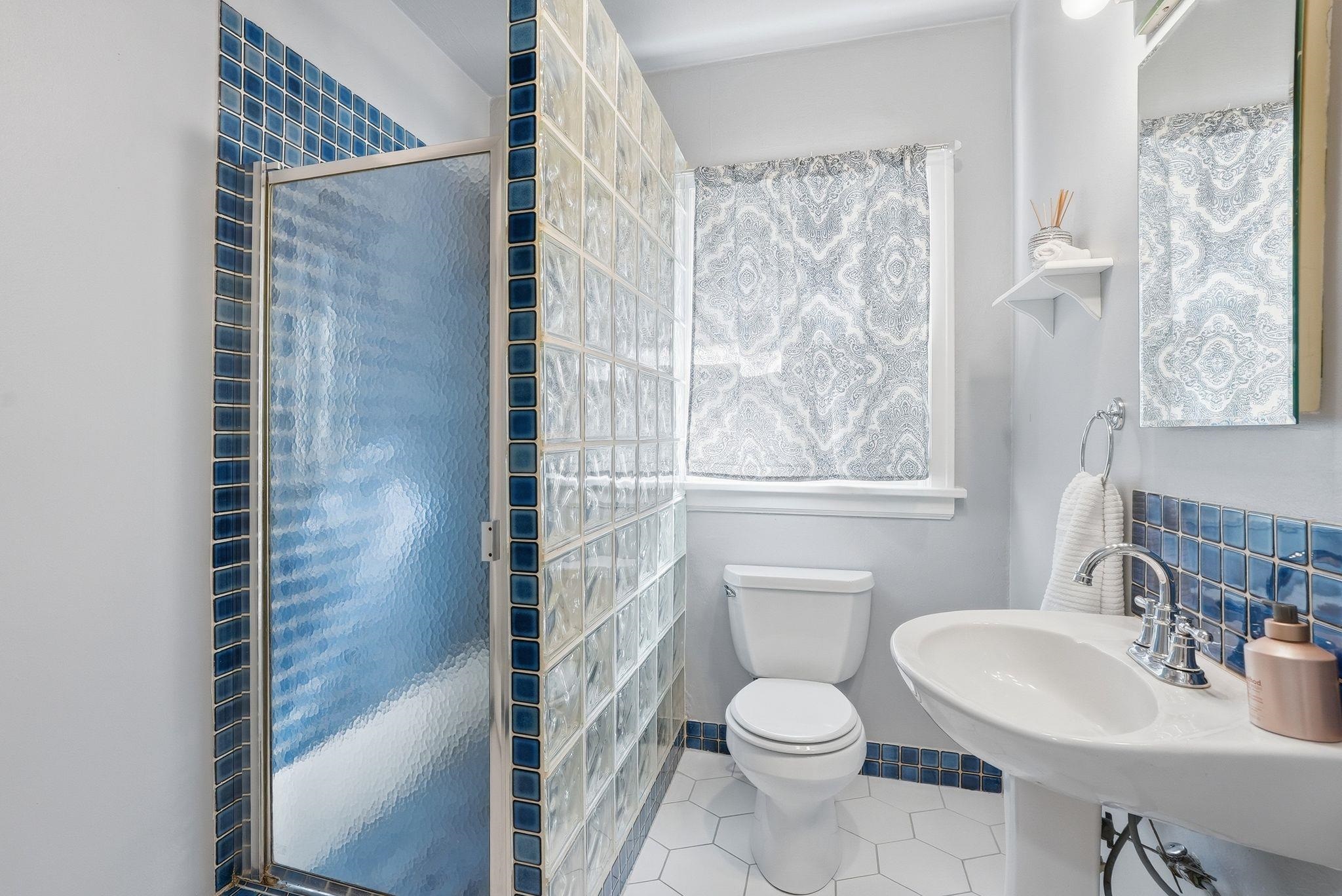 302 East 29th Avenue Spokane, WA 99203 - Photo 19 of 50