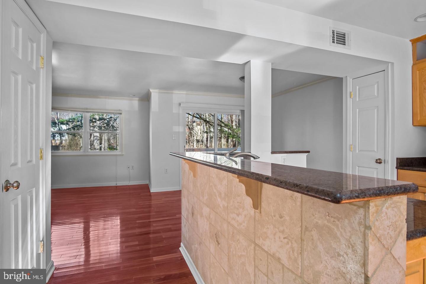 2394 Cloudcroft Square Reston, VA 20191 - Photo 30 of 31