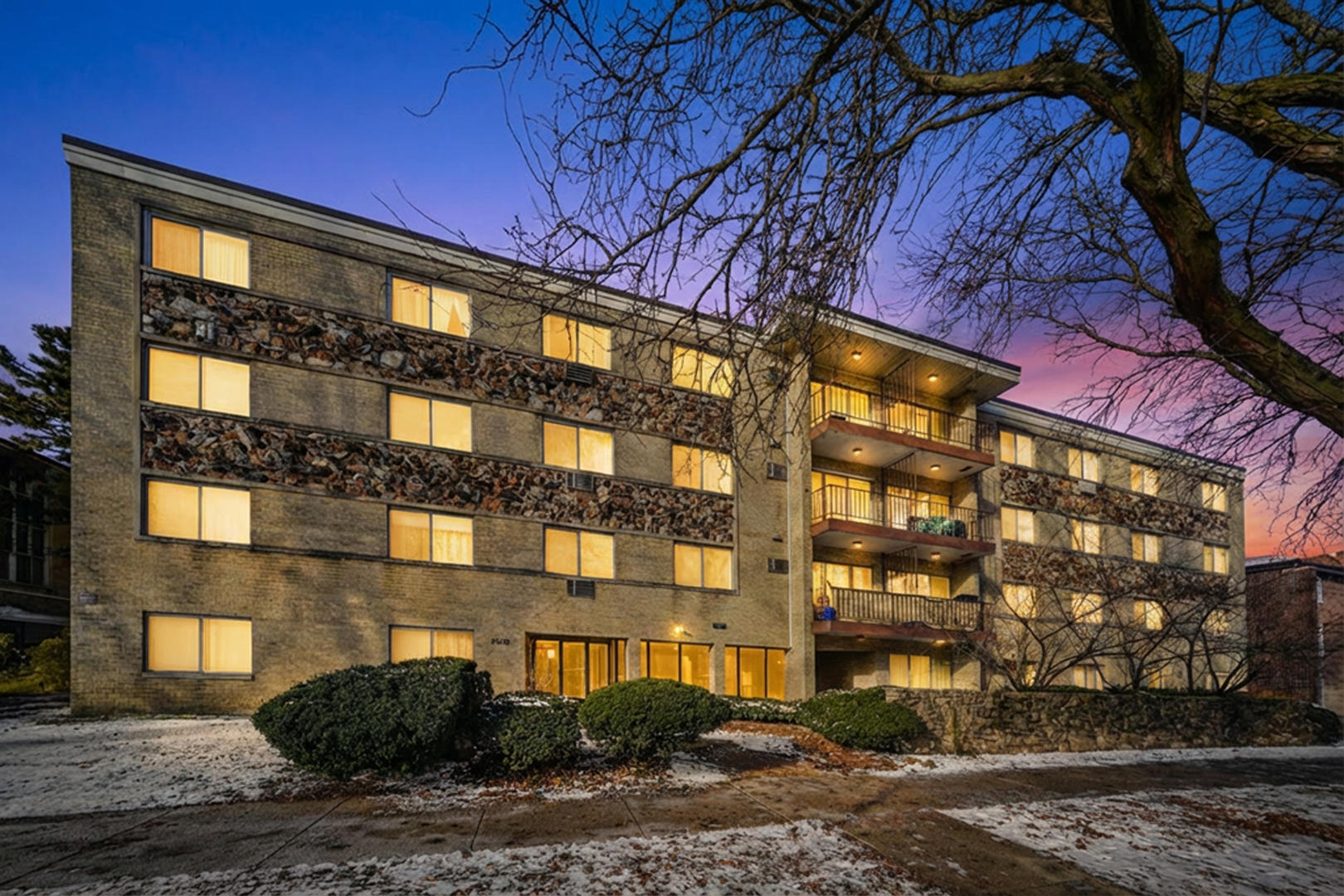 4240 North Keystone Avenue, Unit 2D Chicago, IL 60641 - Photo 17 of 18 a front view of a building