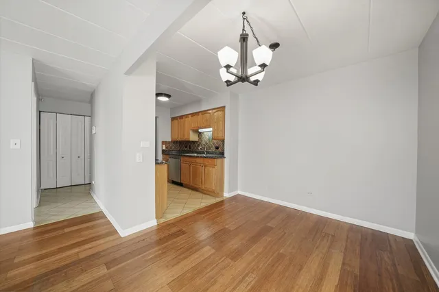 $245,000 | 4240 North Keystone Avenue, Unit 2D, Chicago, IL 60641