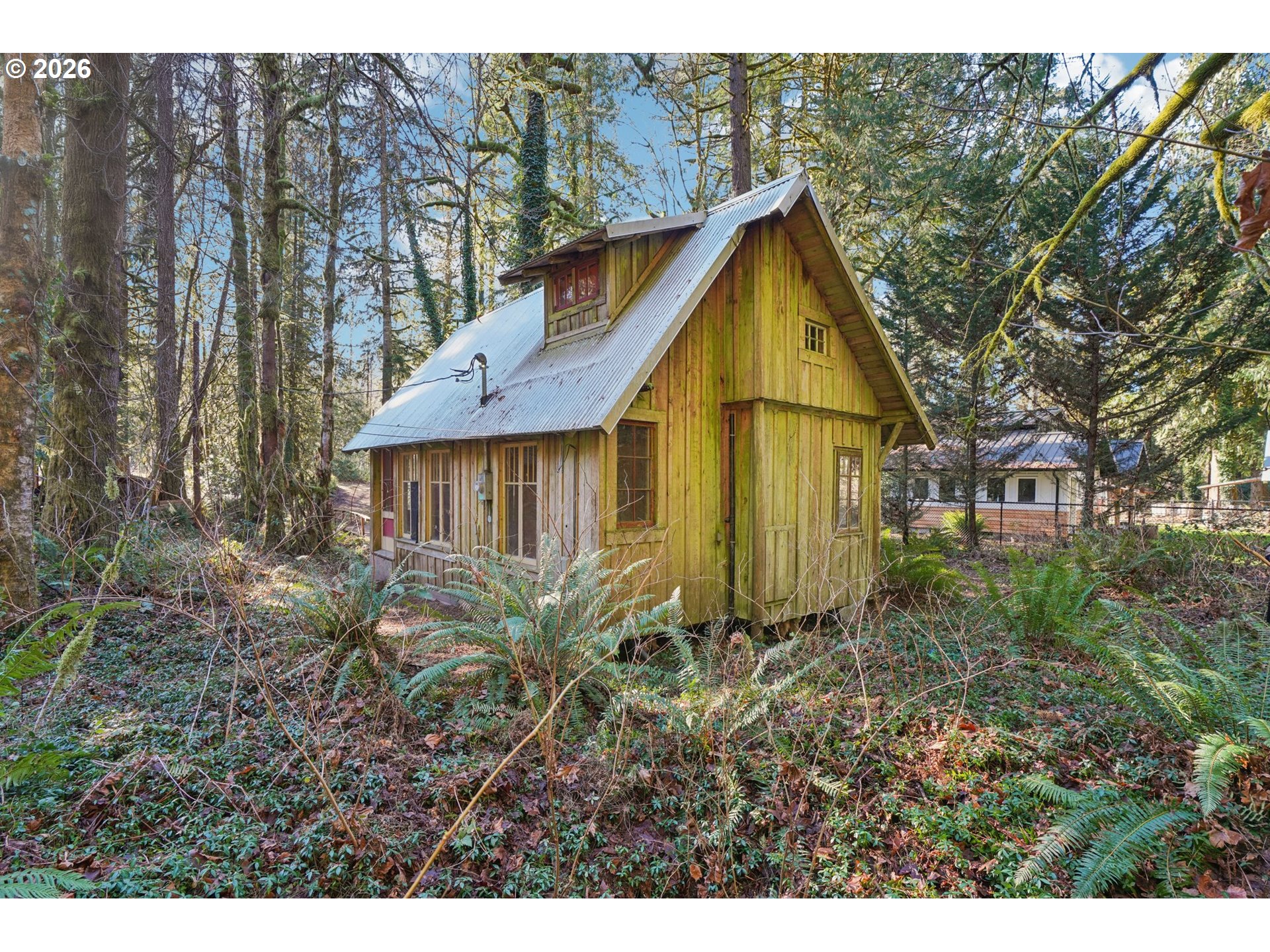 63875 East Barlow Trail Road Rhododendron, OR 97049 - Photo 15 of 17 a view of a back yard of the house