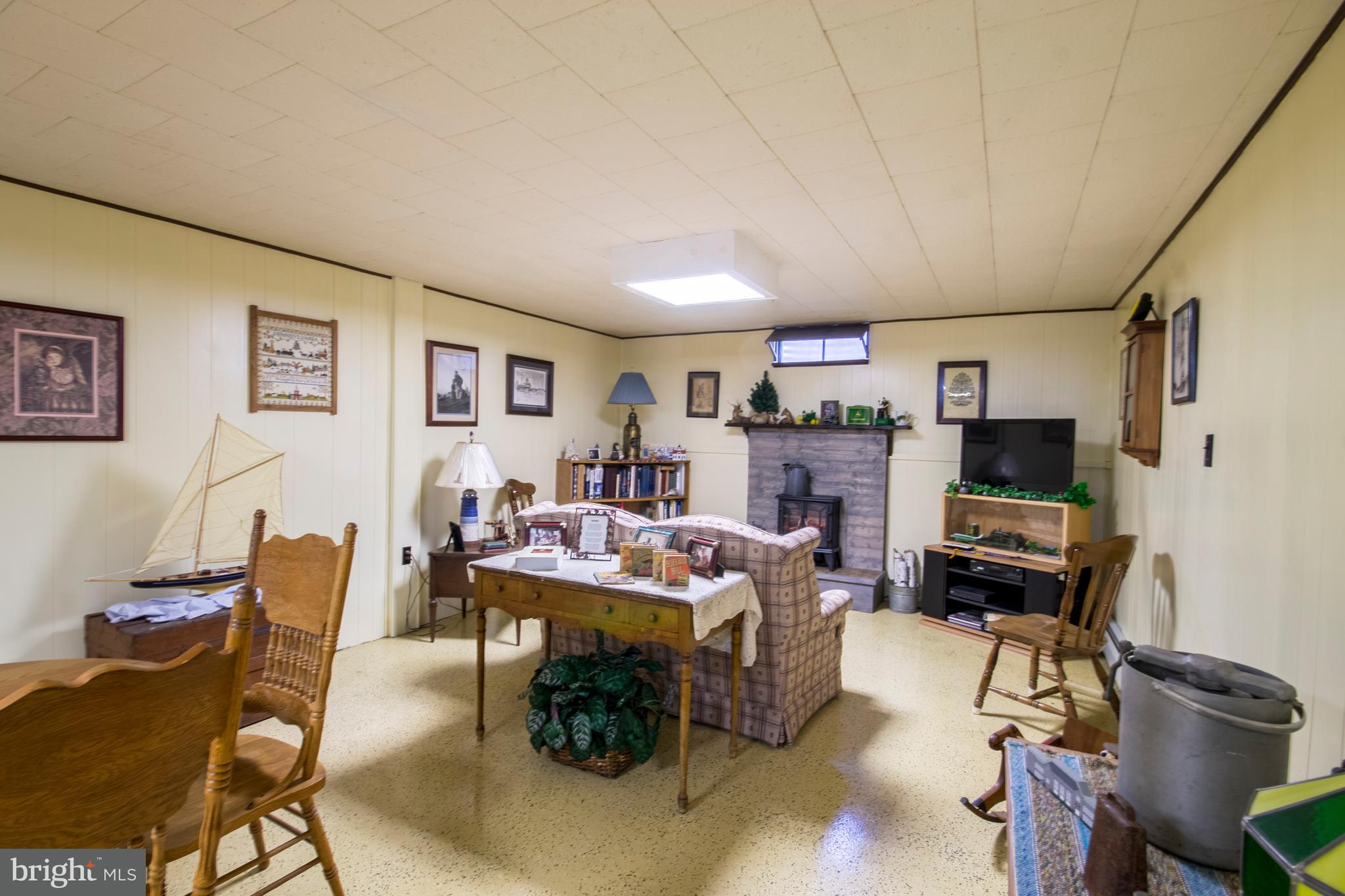 805 East Evergreen Road Lebanon, PA 17042 - Photo 4 of 75 Gallery Image 4