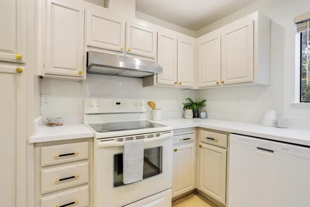 $749,000 | 1912 Magdalena Circle, Unit 102, Santa Clara, CA 95051