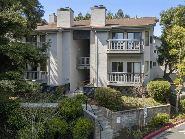 $749,000 | 1912 Magdalena Circle, Unit 102, Santa Clara, CA 95051