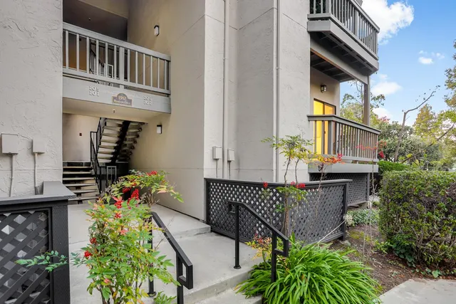 $749,000 | 1912 Magdalena Circle, Unit 102, Santa Clara, CA 95051