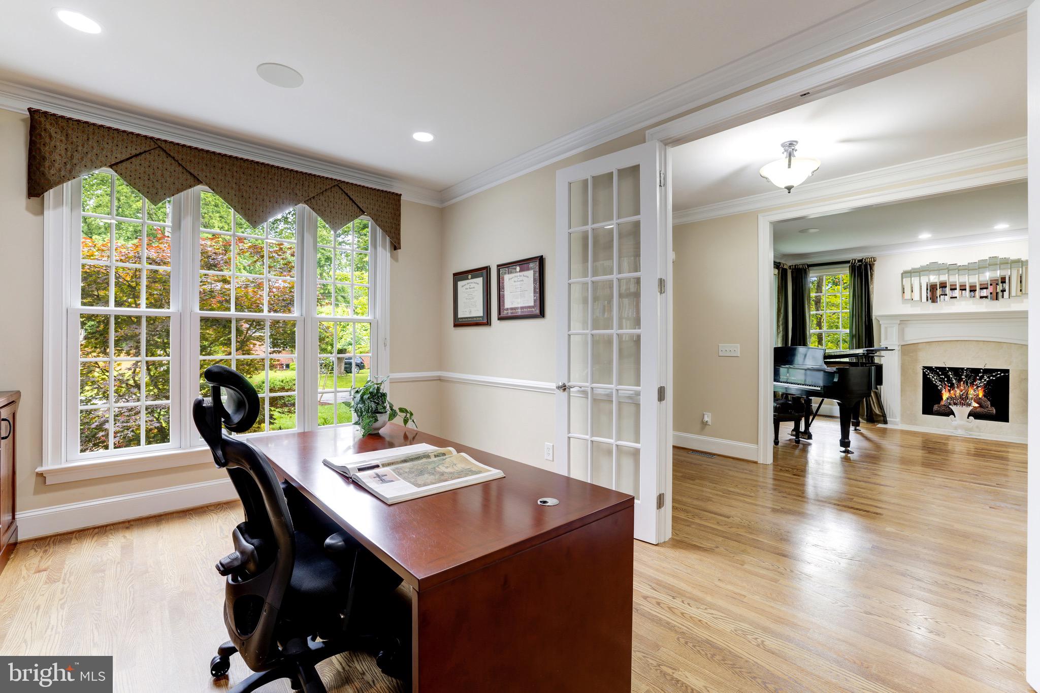 7019 Capitol View Drive McLean, VA 22101 - Photo 12 of 80