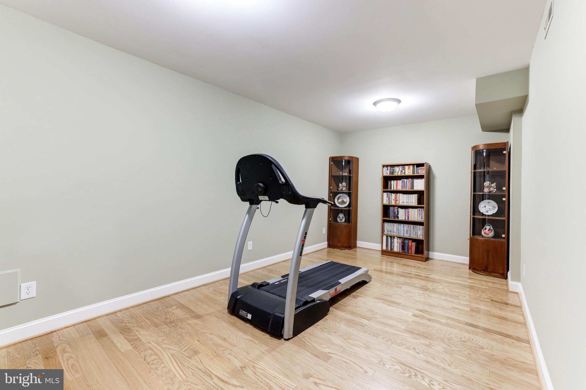 7019 Capitol View Drive McLean, VA 22101 - Photo 61 of 80