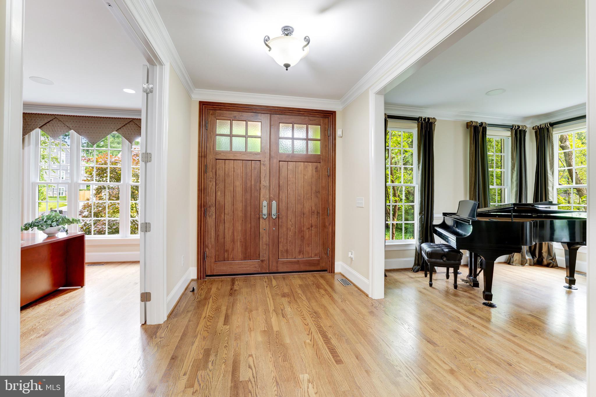 7019 Capitol View Drive McLean, VA 22101 - Photo 7 of 80