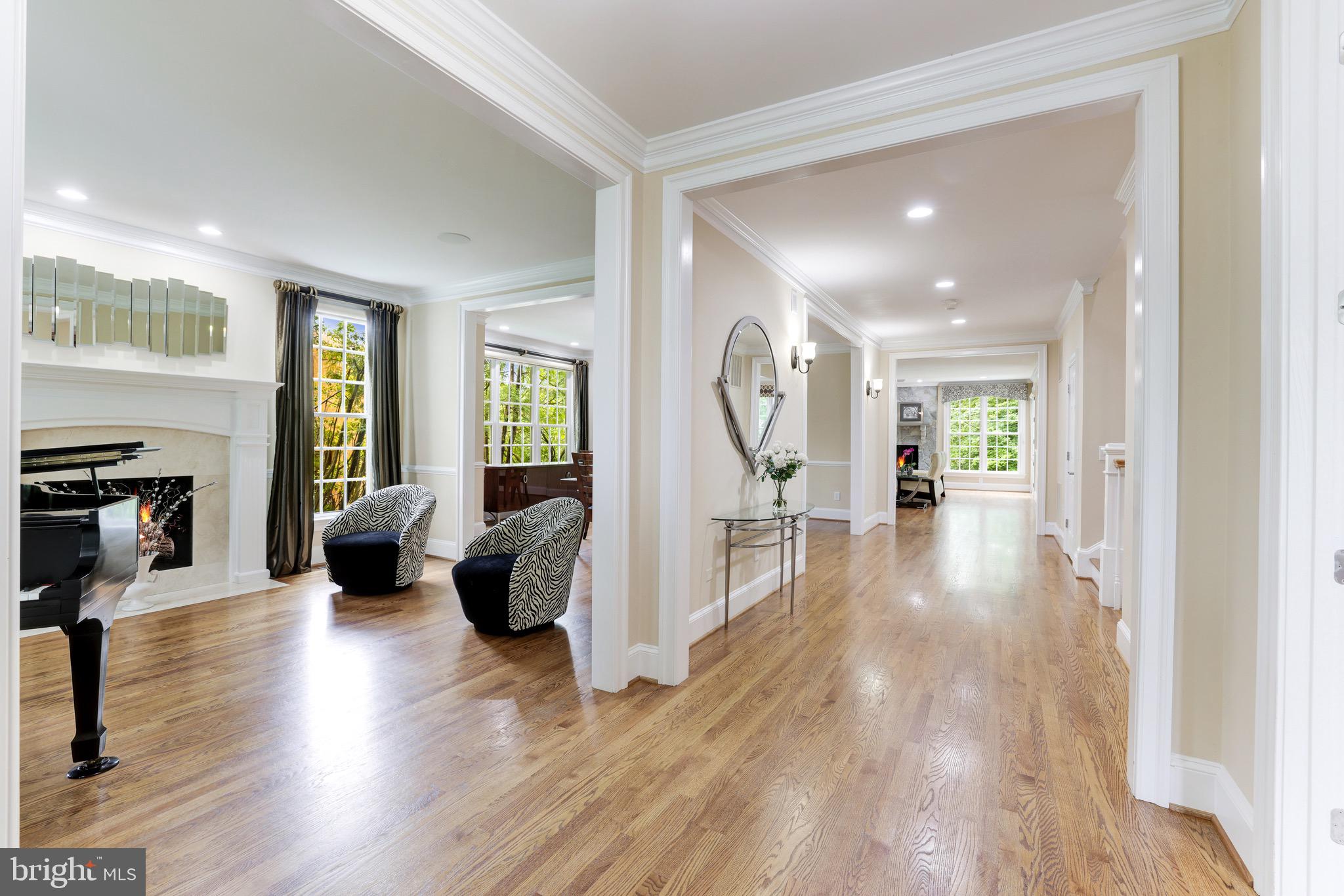 7019 Capitol View Drive McLean, VA 22101 - Photo 9 of 80