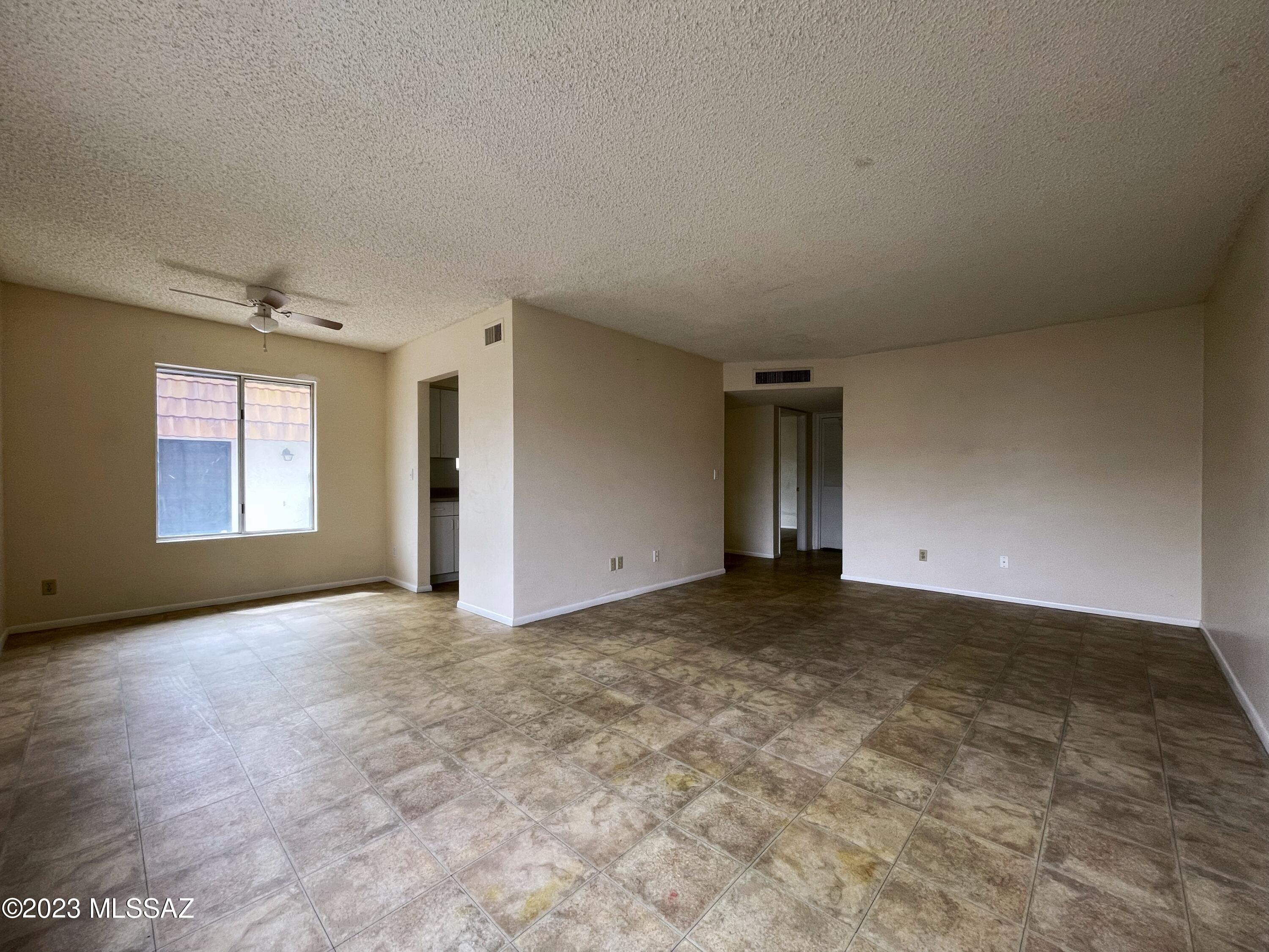660 East River Road, Unit X Tucson, AZ 85704 - Photo 23 of 35