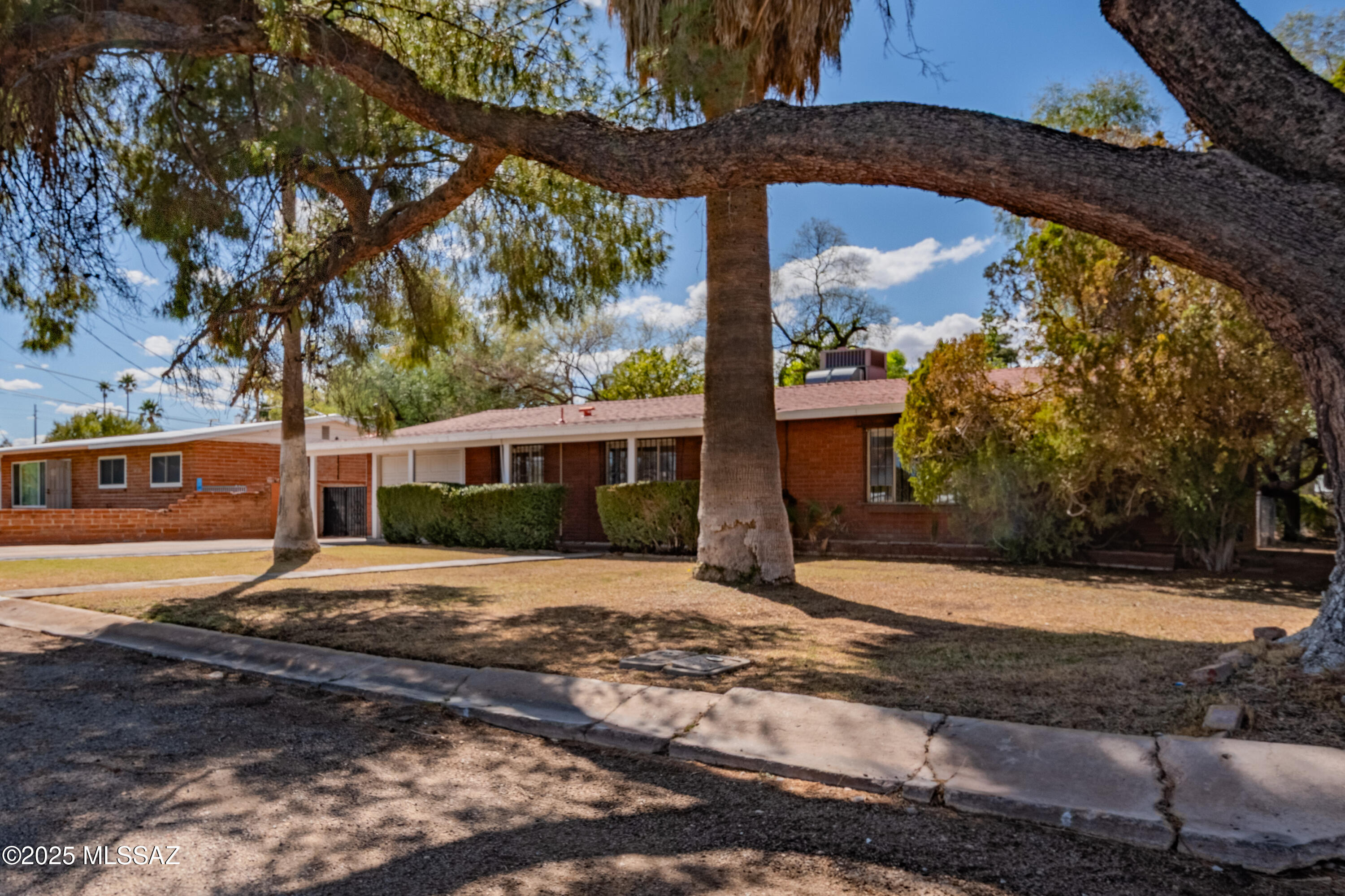 3309 North Country Club Road Tucson, AZ 85716 - Photo 9 of 38 Gallery Image 9
