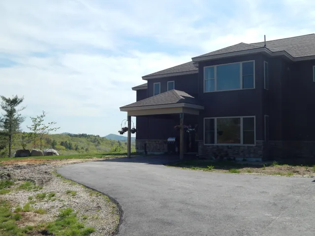 $2,090,000 | 80 Pasture Lane, Brownfield, ME 04010
