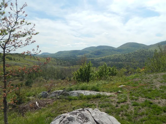 $2,090,000 | 80 Pasture Lane, Brownfield, ME 04010