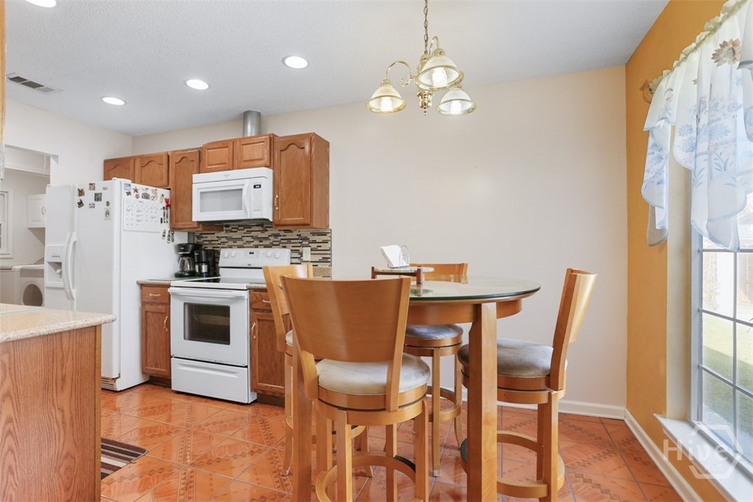 248 Longleaf Circle Pooler, GA 31322 - Photo 11 of 29