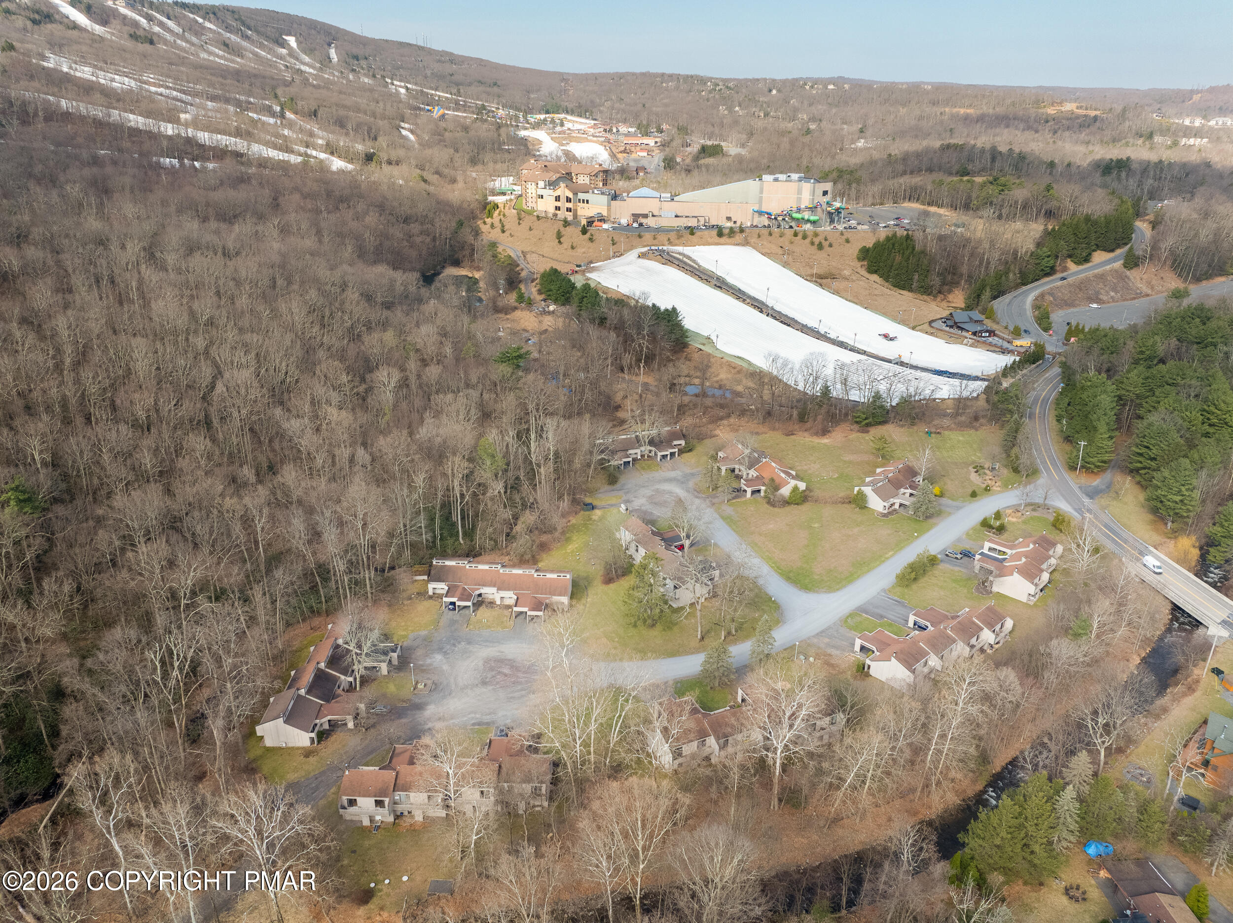145 Ridge Drive Tannersville, PA 18372 - Photo 3 of 29 011-2358evergreen-mbertsch