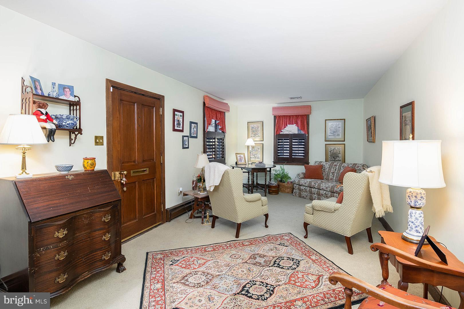 338 East Elm Street Reading, PA 19607 - Photo 3 of 31 Gallery Image 3
