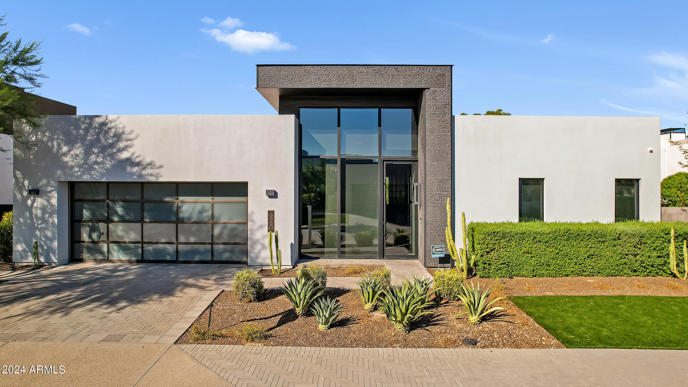 6950 E Cactus Wren Rd-48