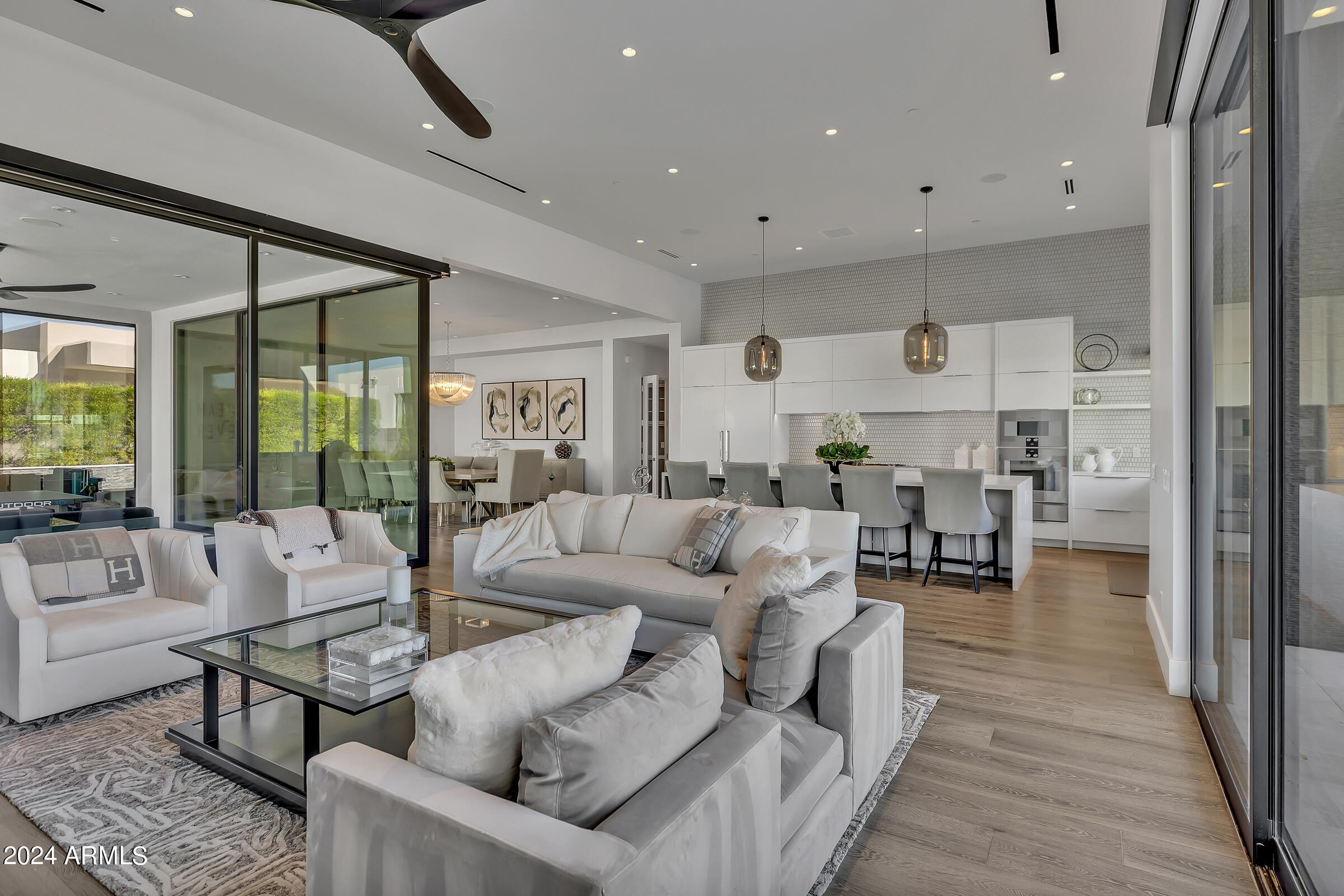 6950 East Cactus Wren Road Paradise Valley, AZ 85253 - Photo 12 of 70 6950 E Cactus Wren Rd-9