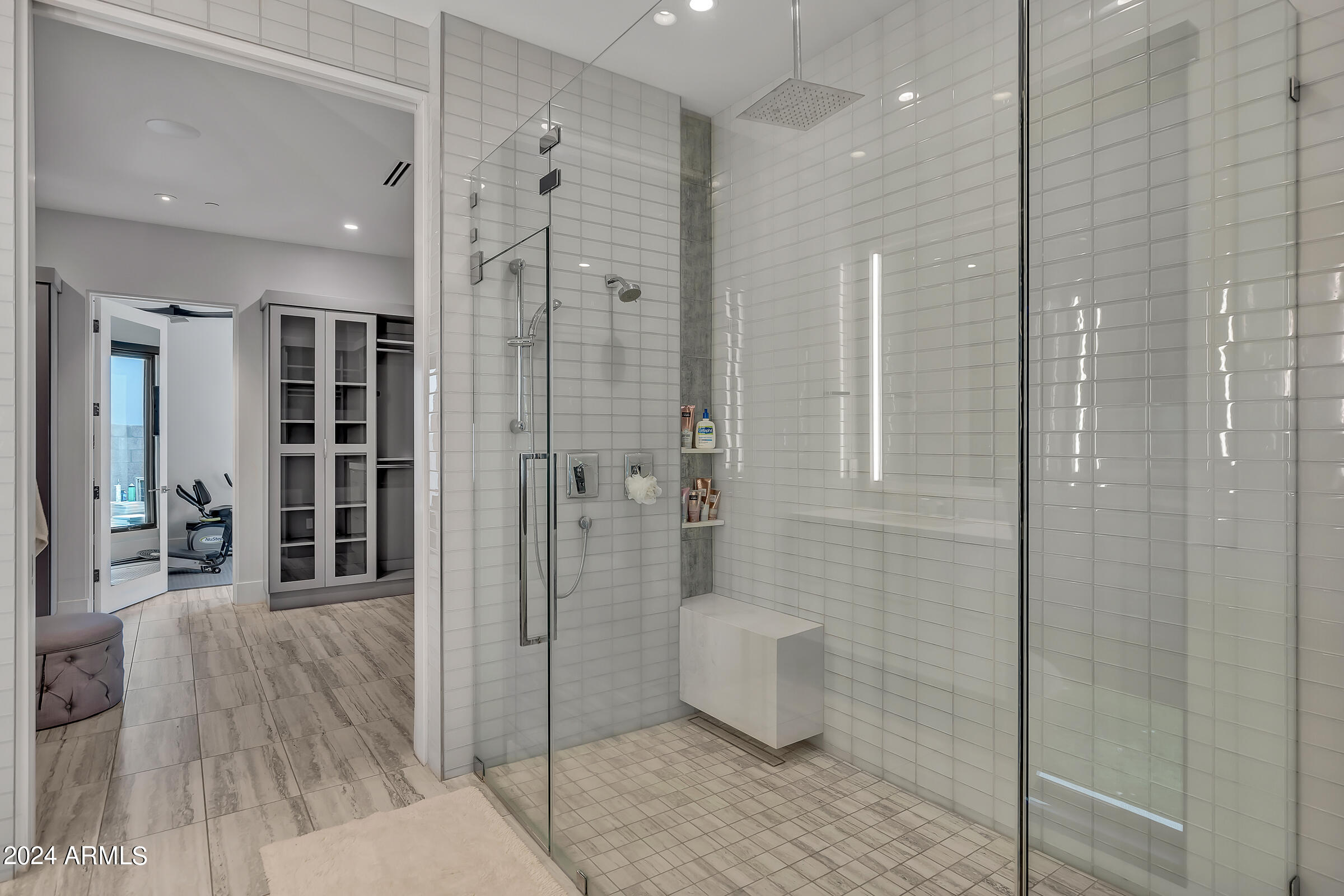 6950 East Cactus Wren Road Paradise Valley, AZ 85253 - Photo 30 of 70 6950 E Cactus Wren Rd-28