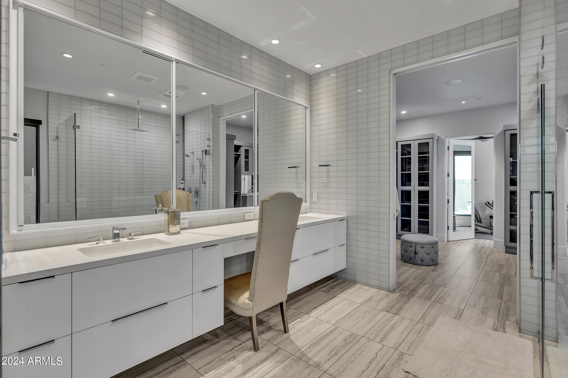 6950 East Cactus Wren Road Paradise Valley, AZ 85253 - Photo 32 of 70 6950 E Cactus Wren Rd-26