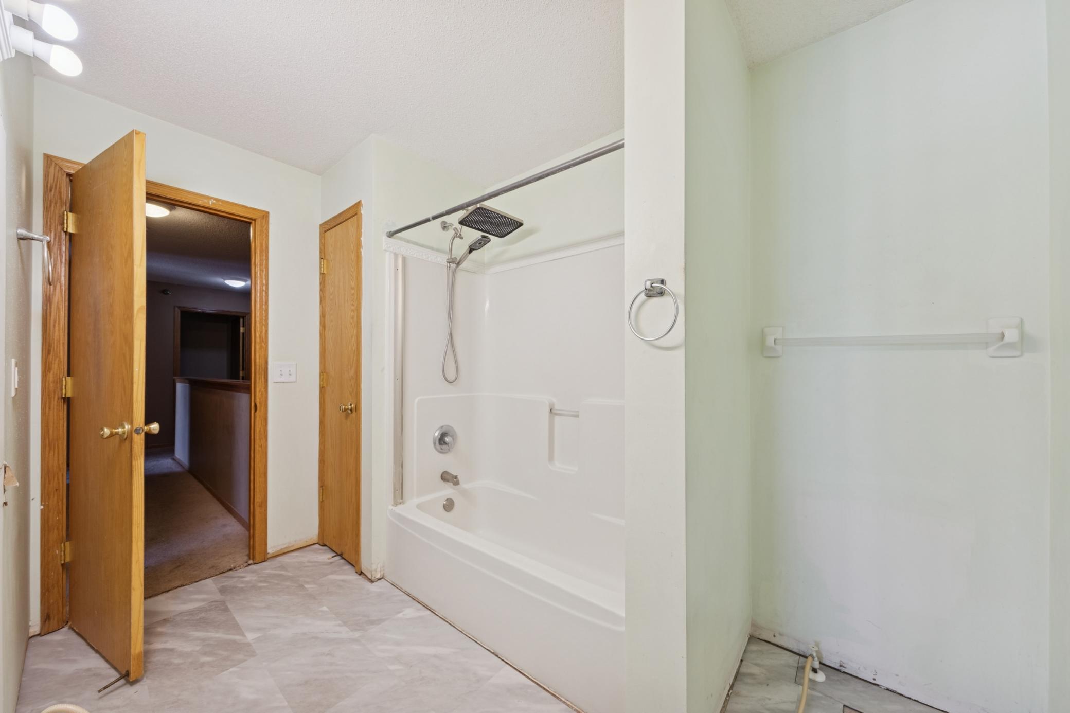 10739 Unity Lane Brooklyn Park, MN 55443 - Photo 18 of 23