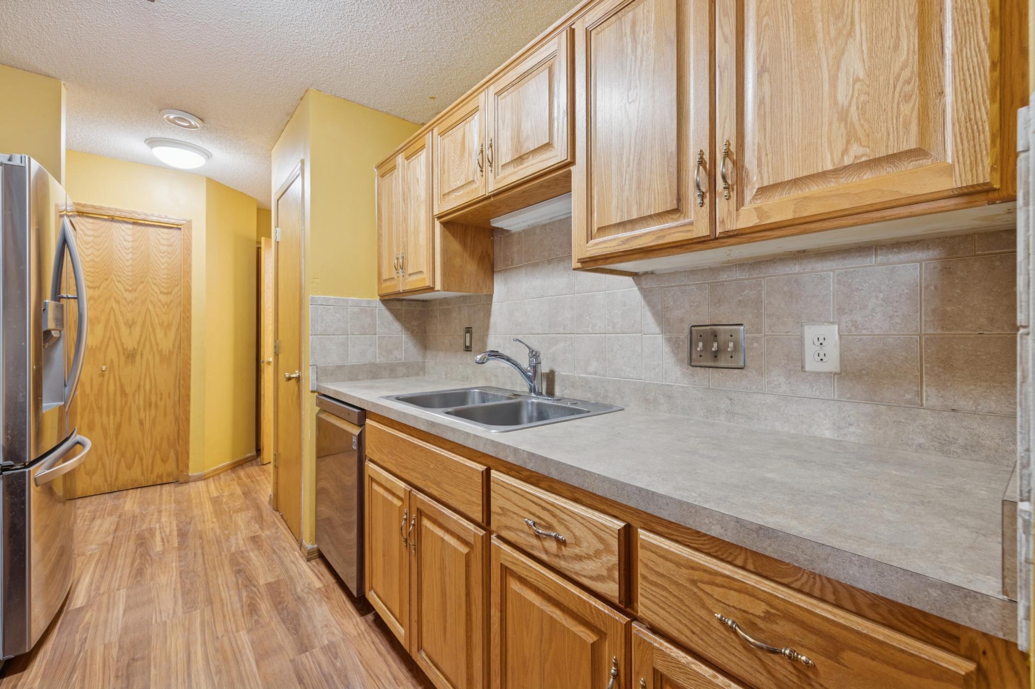 10739 Unity Lane Brooklyn Park, MN 55443 - Photo 8 of 23