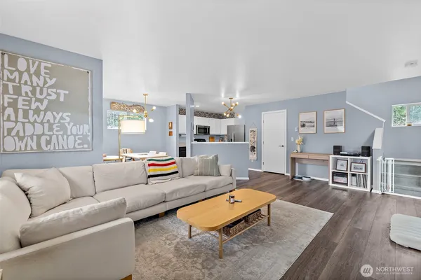 $495,000 | 6827 Southeast Gove Street, Unit 10, Snoqualmie, WA 98065