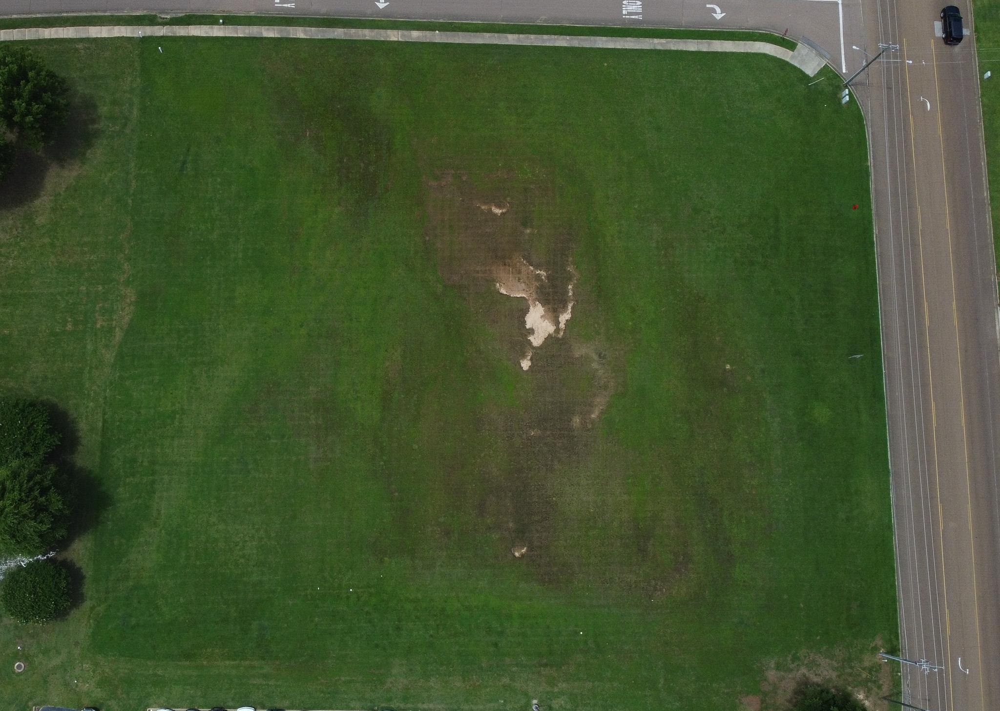 Lot 3 Old Goodman Road Olive Branch, MS 38654 - Photo 10 of 11 a view of a fountain in a big yard