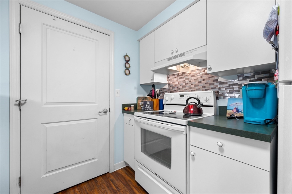 248 Main Street, Unit 207 Hudson, MA 01749 - Photo 5 of 31