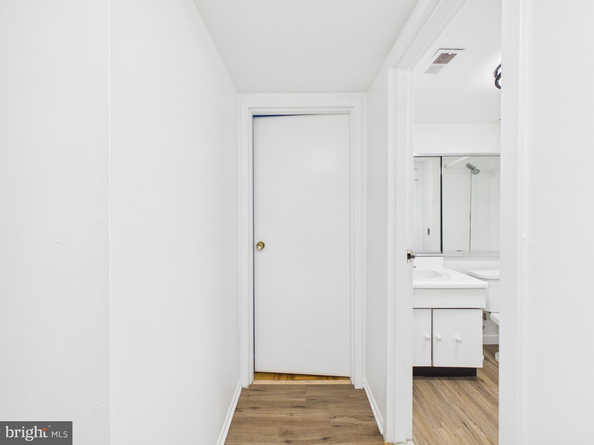 St James Court, Unit 1 Philadelphia, PA 19106 - Photo 20 of 30