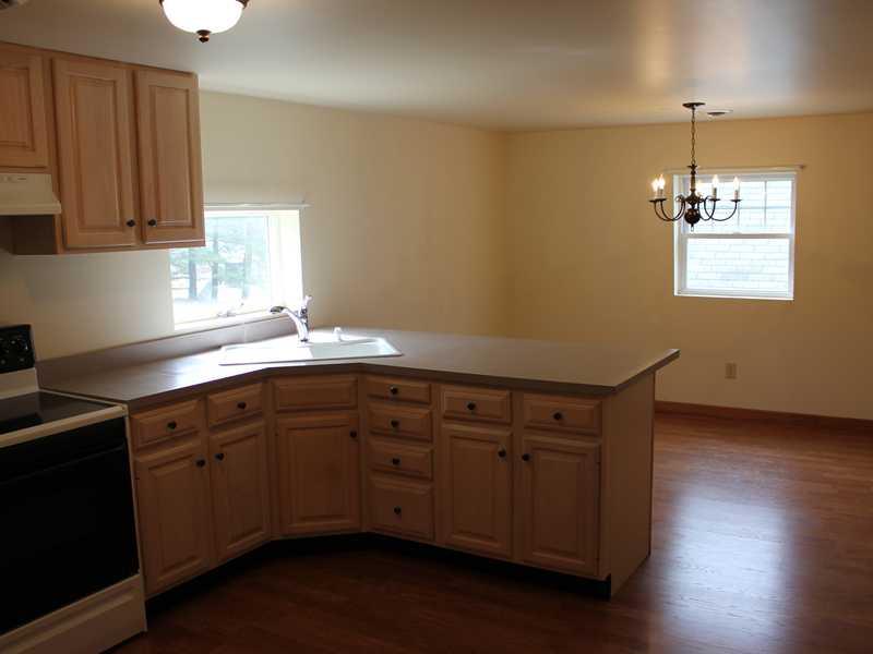 278 Dinnerbell Road Butler, PA 16002 - Photo 5 of 25 Kitchen.