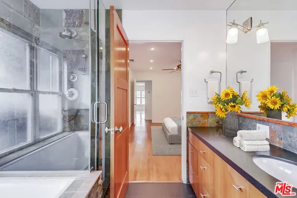 $7,000 | 8404 Holy Cross Place, Los Angeles, CA 90045