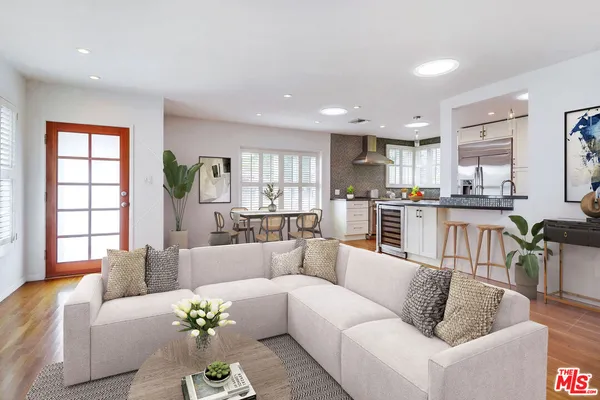 $7,000 | 8404 Holy Cross Place, Los Angeles, CA 90045