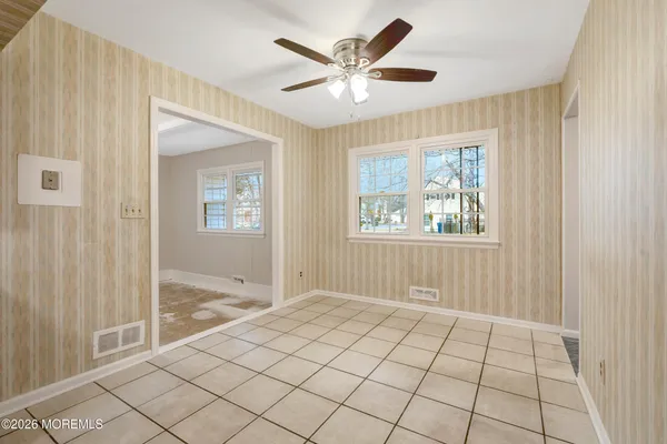 $4,700 | 429 Lake Avenue, Oakhurst, NJ 07755