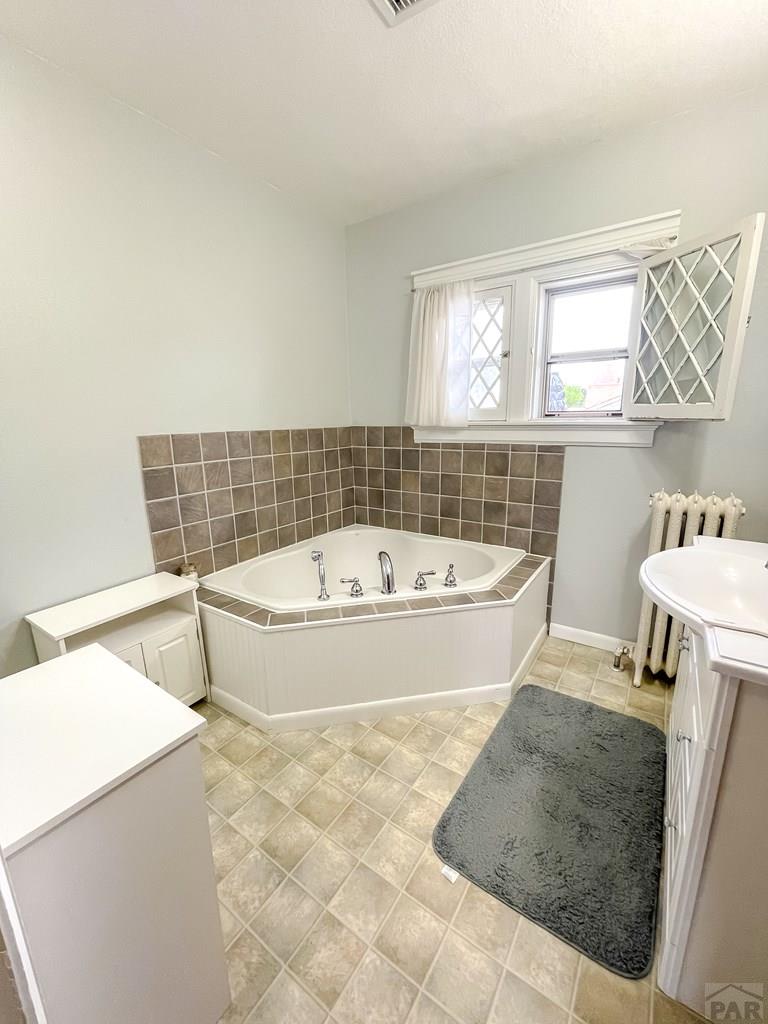517 Raton Avenue La Junta, CO 81050 - Photo 29 of 45