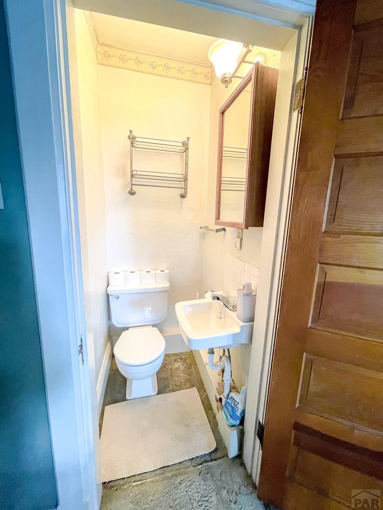 517 Raton Avenue La Junta, CO 81050 - Photo 30 of 45