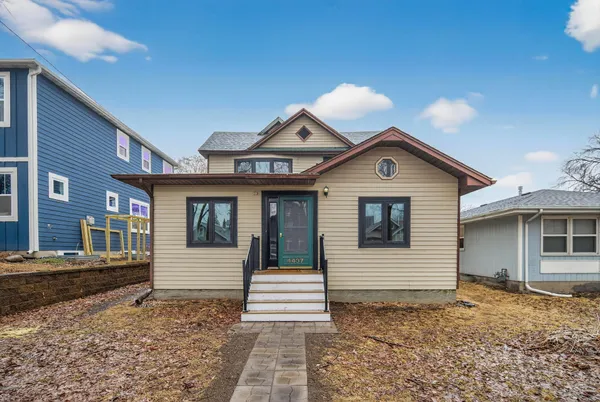 $2,995 | 4437 1st Avenue South, Minneapolis, MN 55419