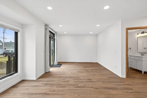 $2,995 | 4437 1st Avenue South, Minneapolis, MN 55419