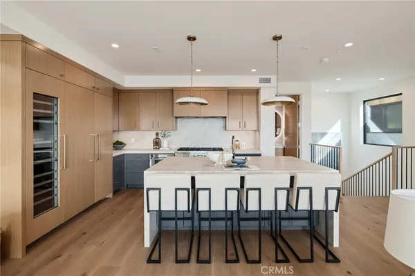 $6,500,000 | 212 Manhattan Avenue, Manhattan Beach, CA 90266