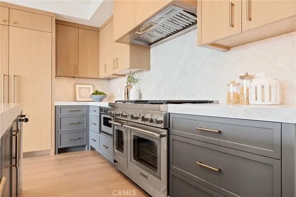 $6,500,000 | 212 Manhattan Avenue, Manhattan Beach, CA 90266