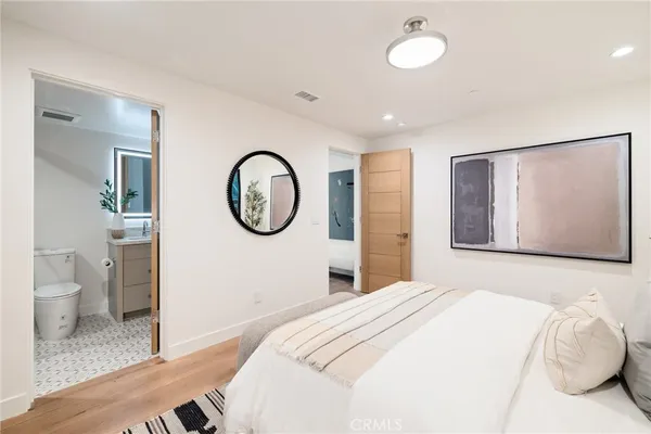 $6,500,000 | 212 Manhattan Avenue, Manhattan Beach, CA 90266