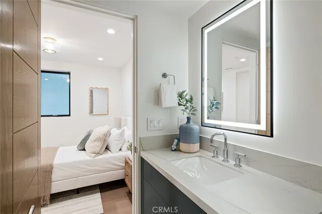 a picture of a bathroom with a sink