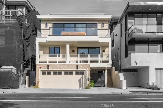 $6,500,000 | 212 Manhattan Avenue, Manhattan Beach, CA 90266